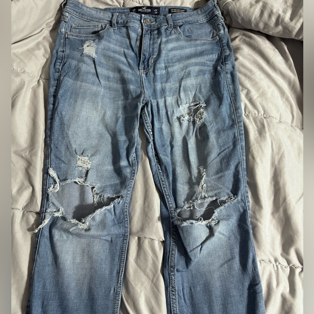 Hollister skinny jeans